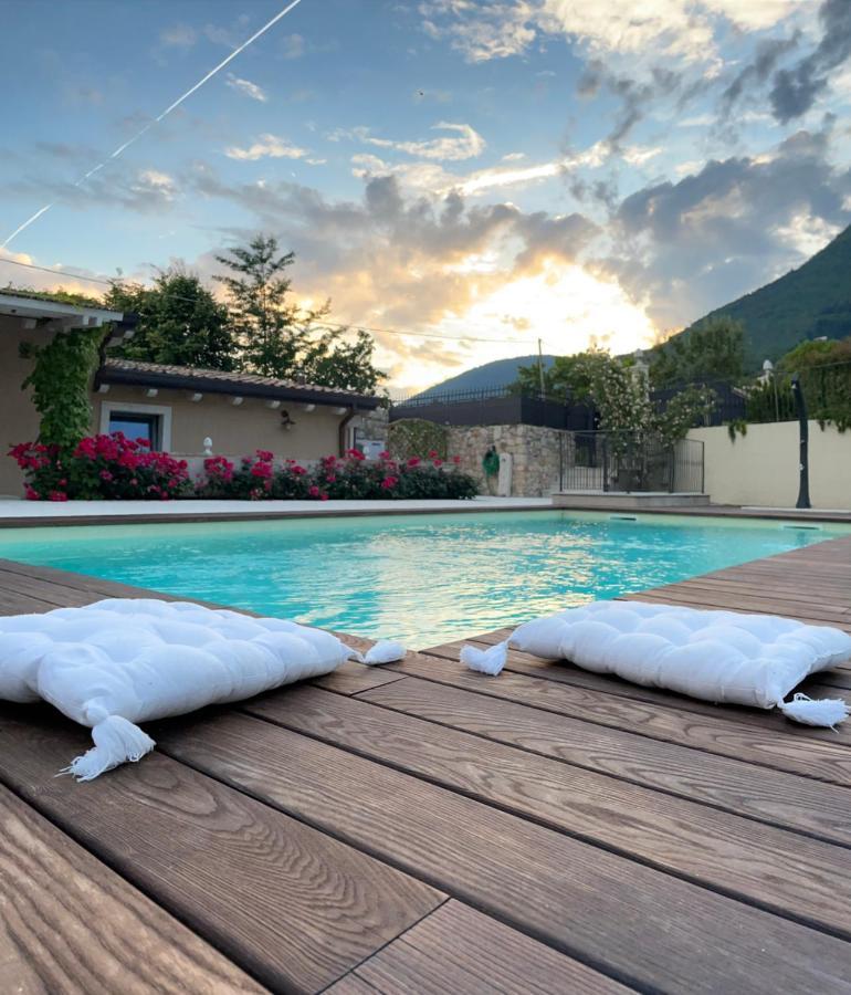 Corte Caiar Bed&Breakfast Caprino Veronese Buitenkant foto