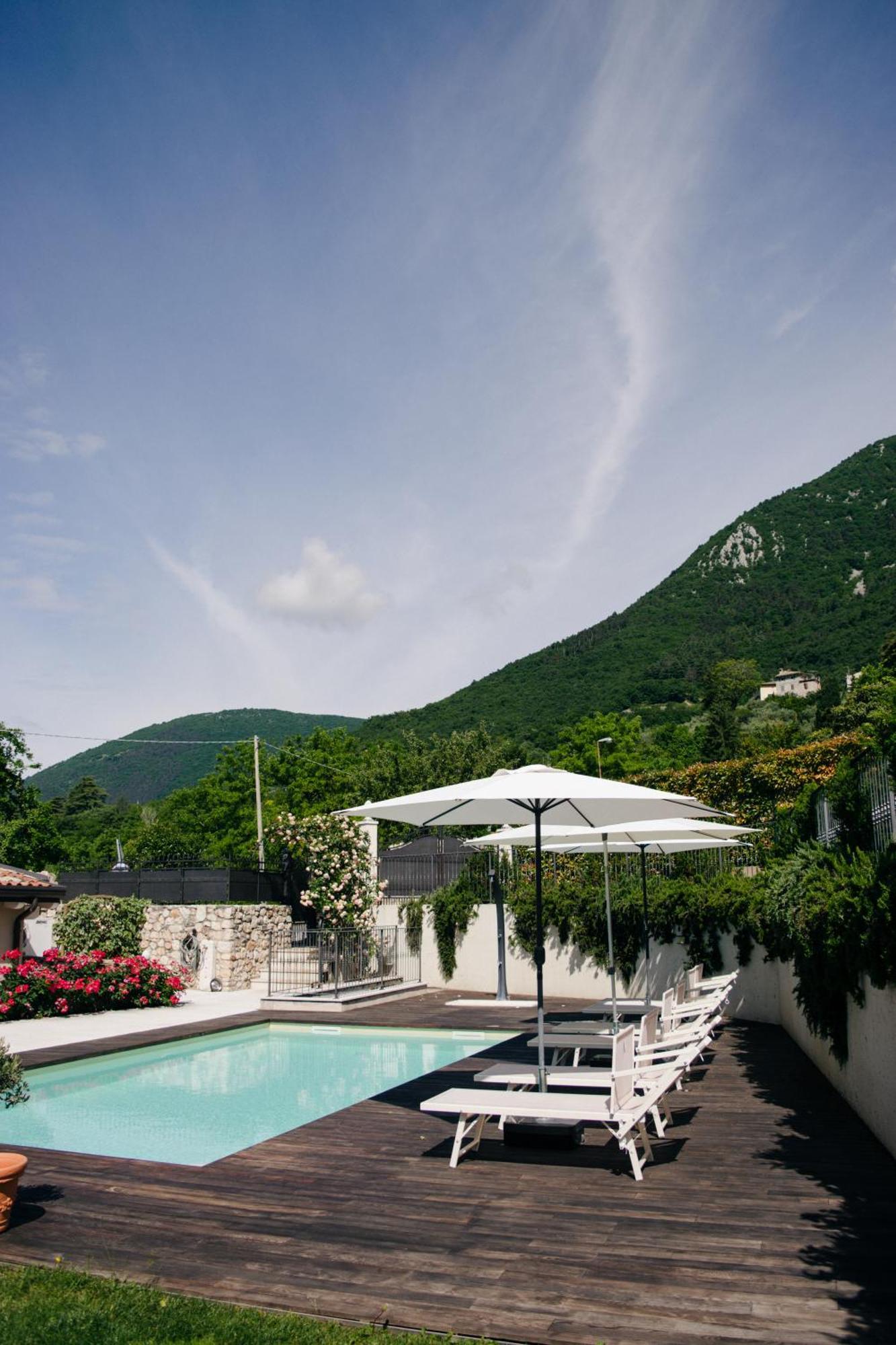 Corte Caiar Bed&Breakfast Caprino Veronese Buitenkant foto