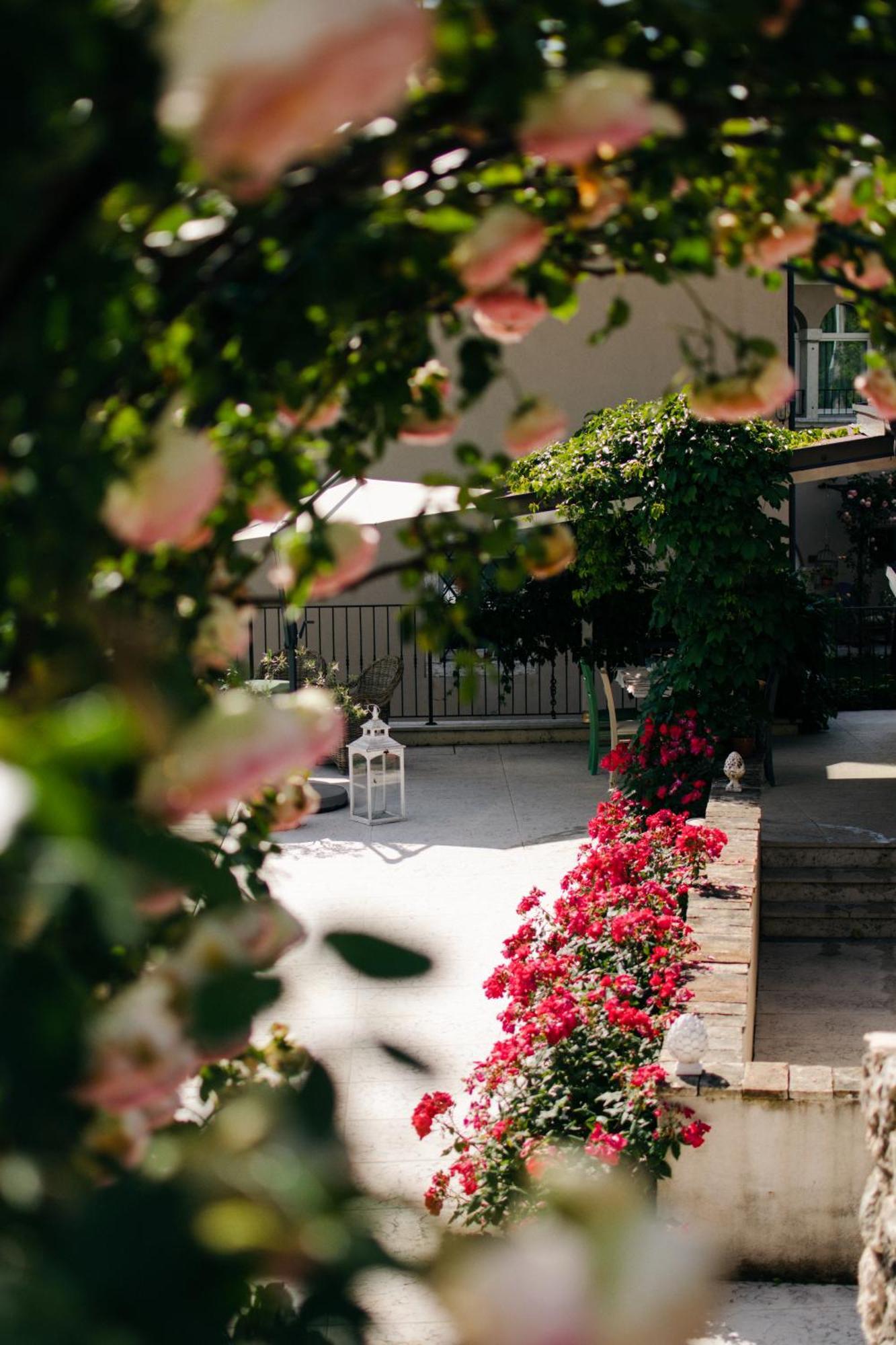 Corte Caiar Bed&Breakfast Caprino Veronese Buitenkant foto